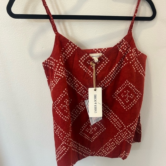 Umbre & Ochre Red Patterned Women's Top size S NWR - Picture 1 of 3